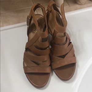 New Franco Sarto leather sandals size 9 medium